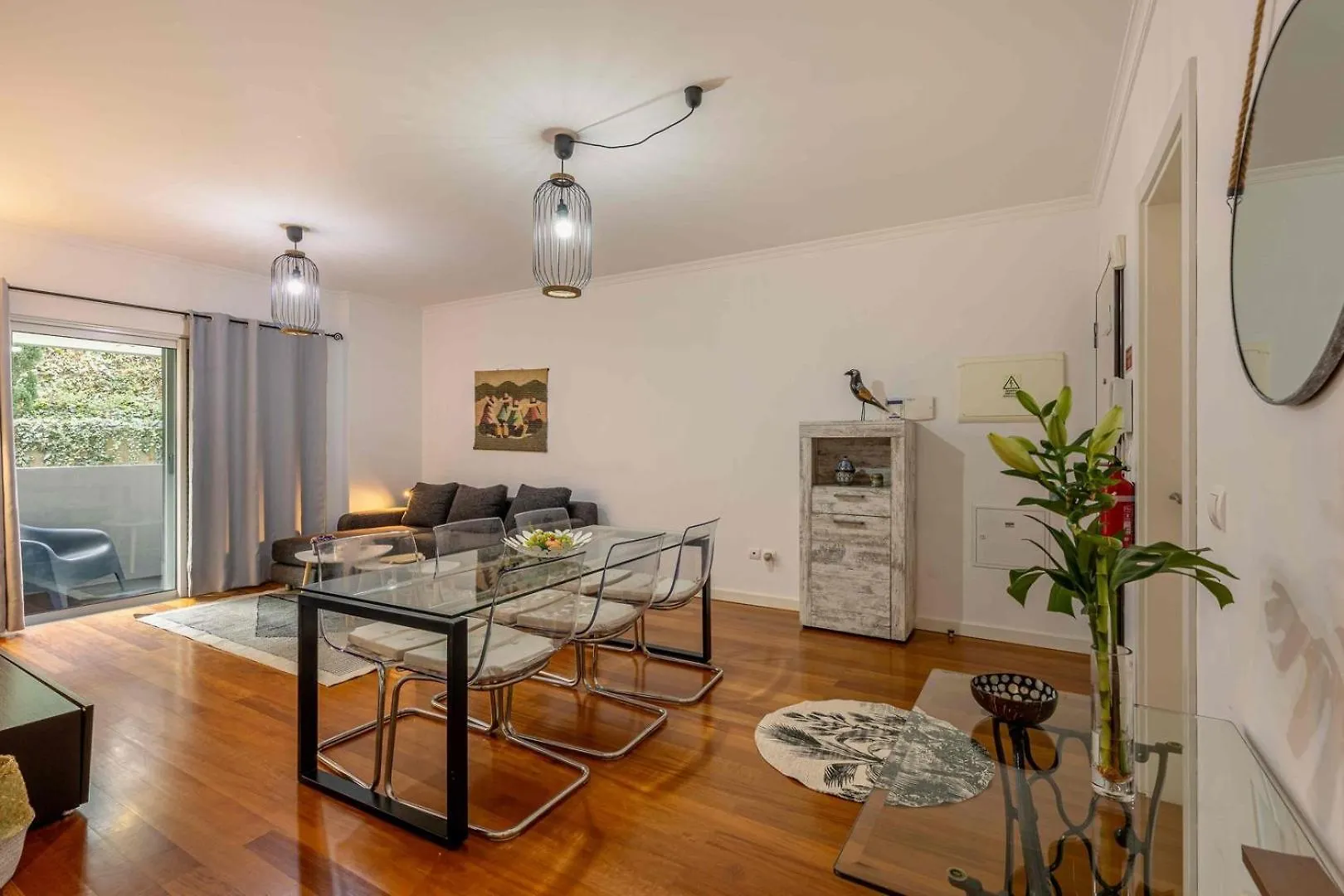 Guestready - Relax In Style In Funchal contacts